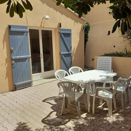 Appartement T1 Йер Экстерьер фото