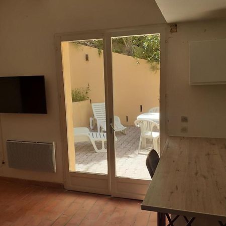 Appartement T1 Йер Экстерьер фото